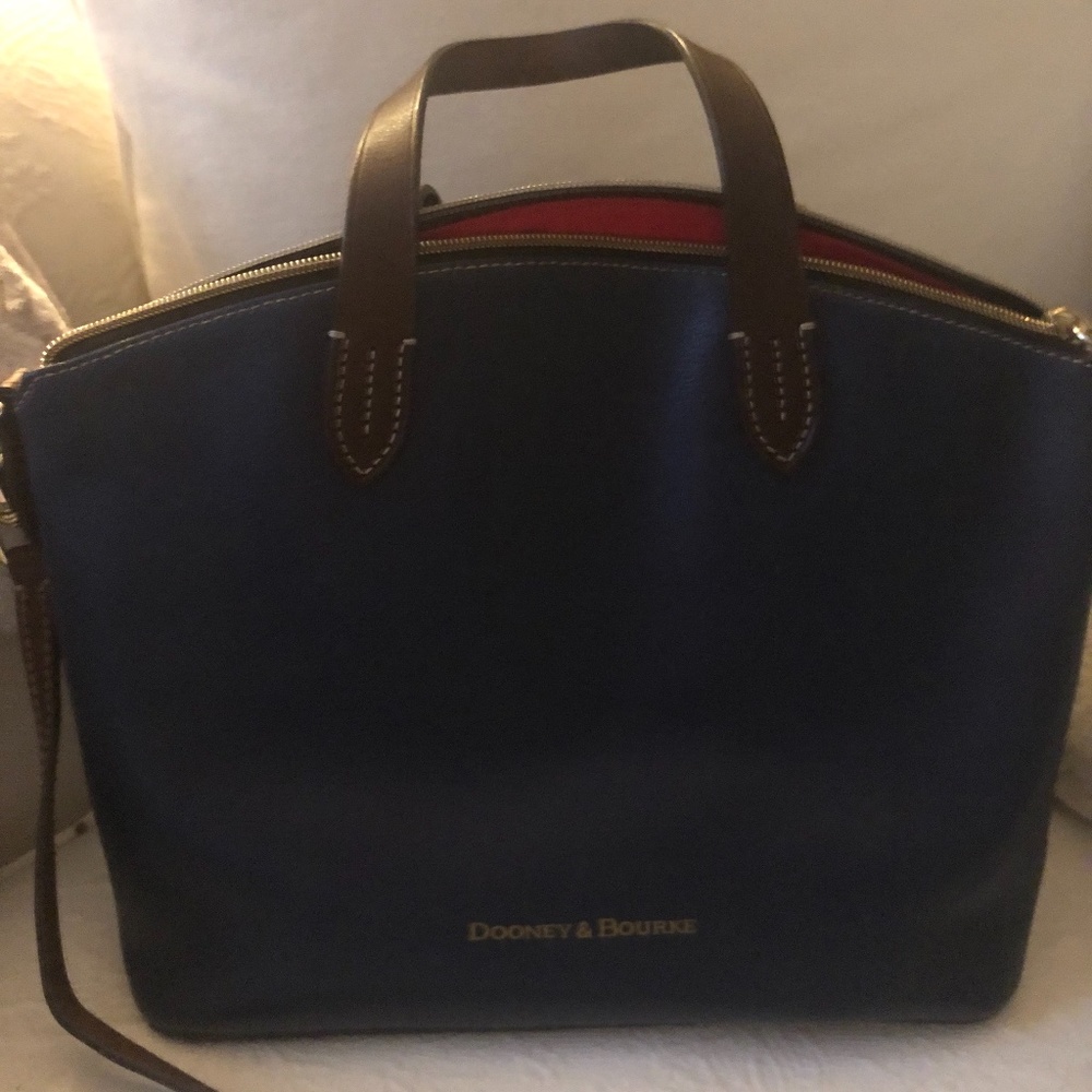 Dooney and Bourke bag